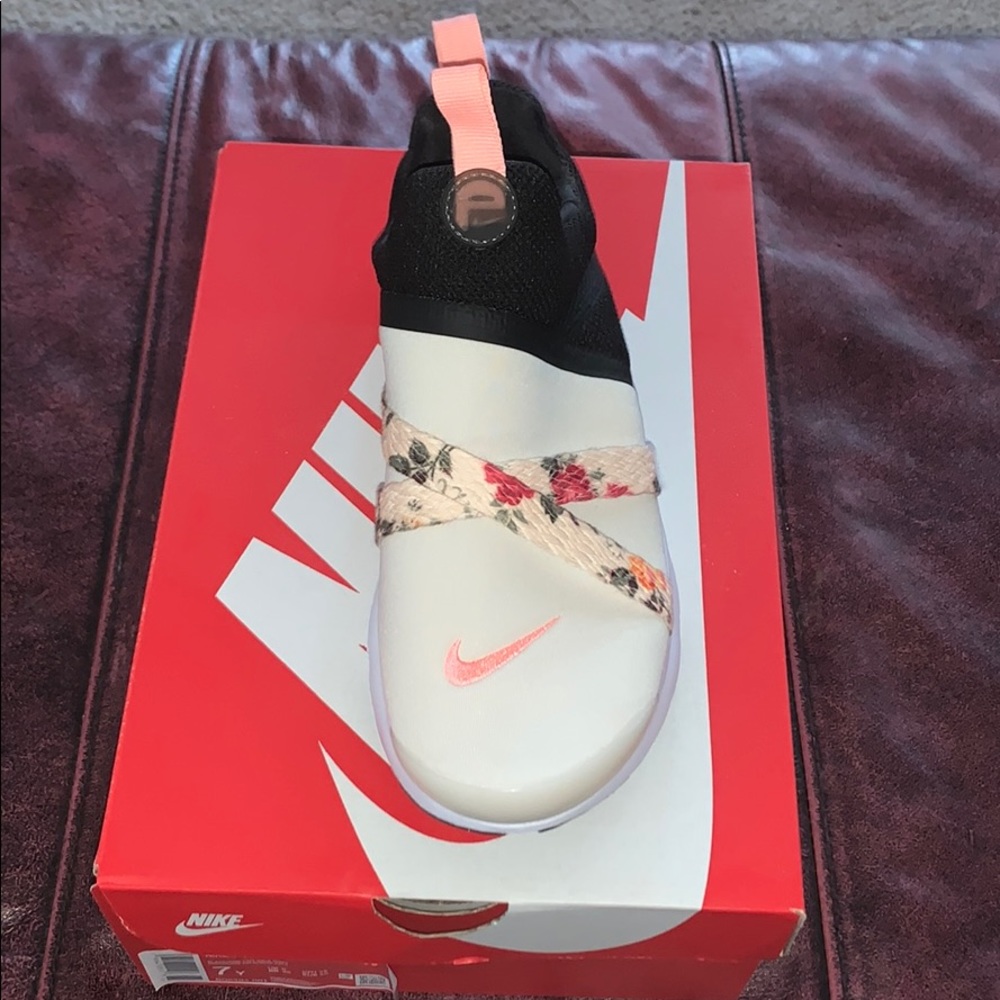 Nike shoes